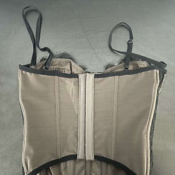 Urban Outfitters Out From Under Modern Love Corset - Picture 2 of 3